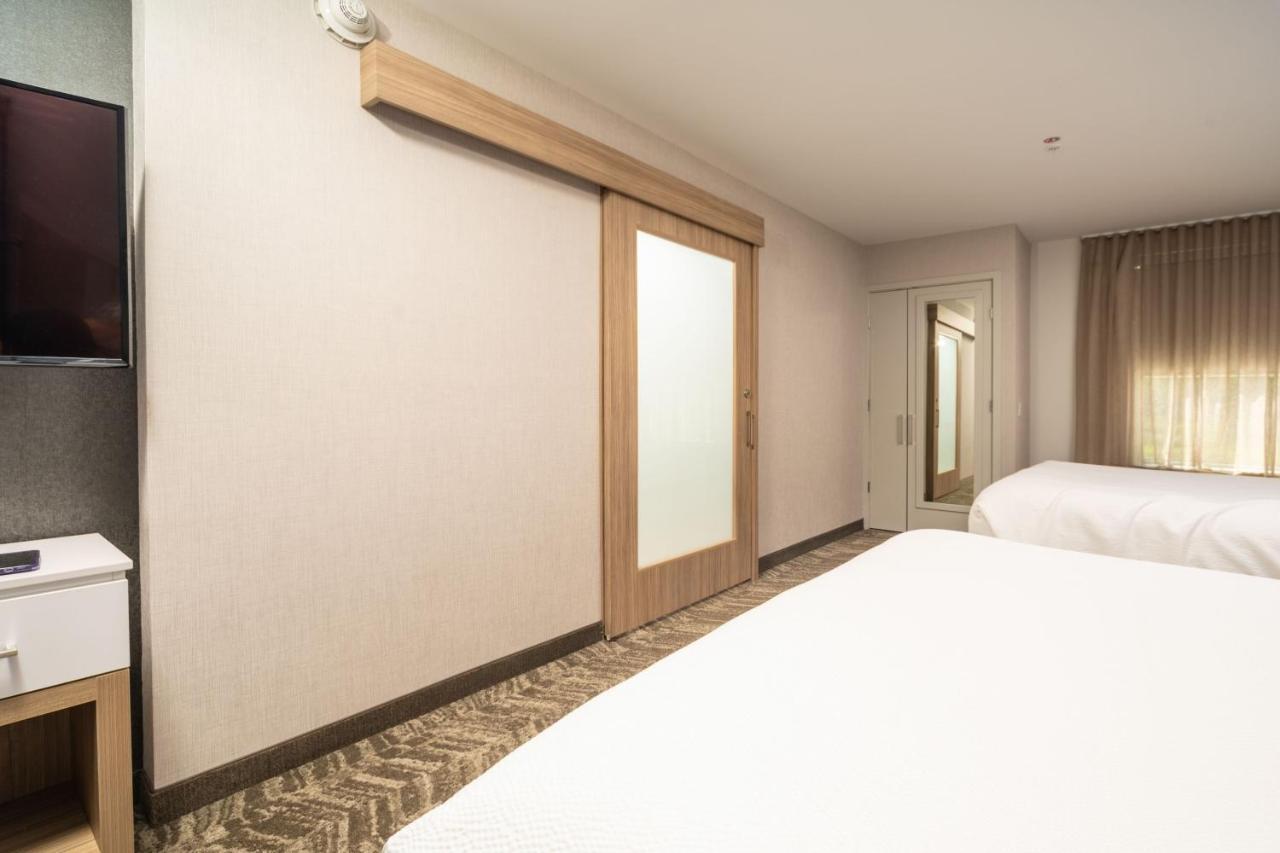 Springhill Suites By Marriott Кеноша Екстер'єр фото
