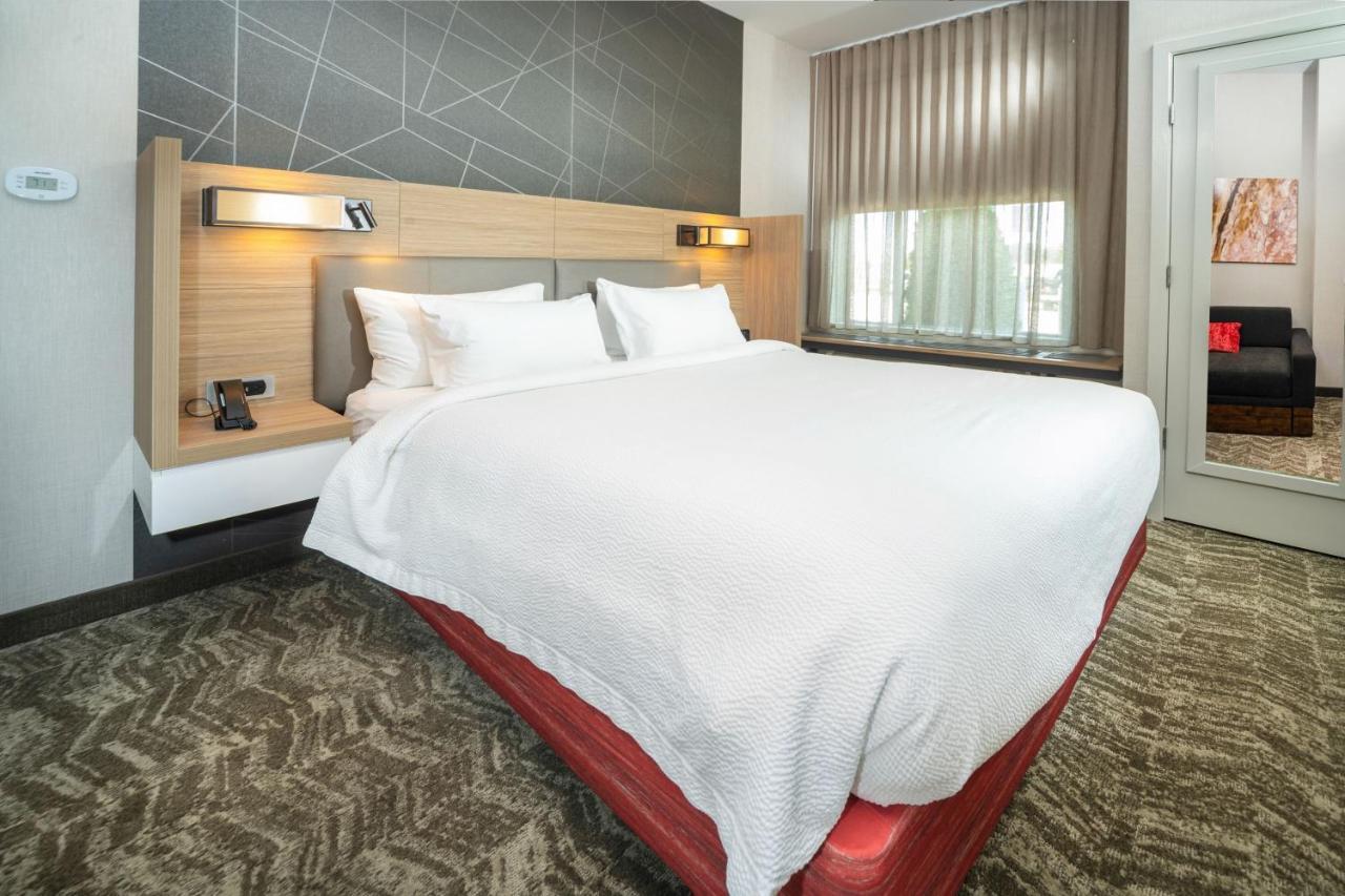 Springhill Suites By Marriott Кеноша Екстер'єр фото