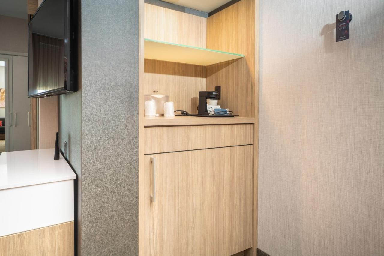 Springhill Suites By Marriott Кеноша Екстер'єр фото