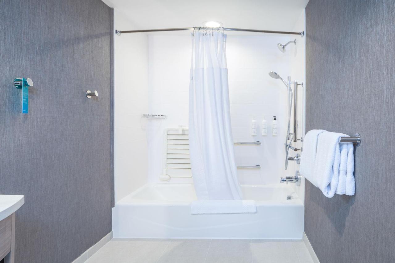 Springhill Suites By Marriott Кеноша Екстер'єр фото
